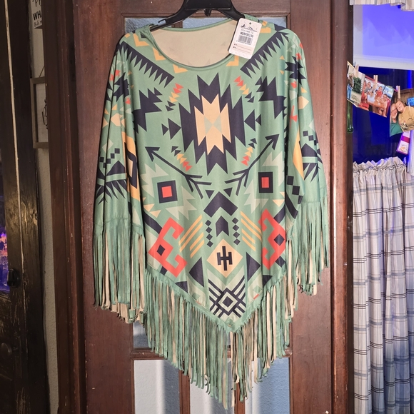 Montana West Sweaters - Montana West Women's Poncho with Sleeves One Size Green With SW Print NWT